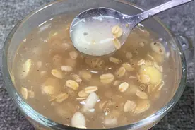 泡藕粉时，切记不要直接用开水冲，教你正确做法，Q弹爽滑不结块视频封面