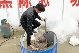 小时候的爆米花很久没遇到了大家哪里有吗？管这叫啥？只听一声响视频封面