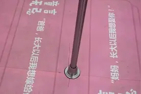 “爸爸长大后我想嫁给你”深圳地铁车厢雷人标语惹争议,回应:撤掉视频封面