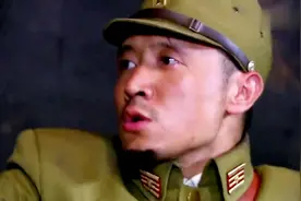 武工队：日军调来山炮攻楼，不知里面是自己的部下，真是狗咬狗啊视频封面