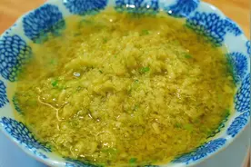 白切鸡好吃蘸料是关键，教你调制小技巧，鲜香味美，提味去腥，赞