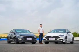 “2.0T+AT”，第十代索纳塔和迈锐宝XL谁更香？视频封面