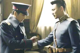 黄埔军校大门上的对联太霸气了，难怪名将辈出视频封面