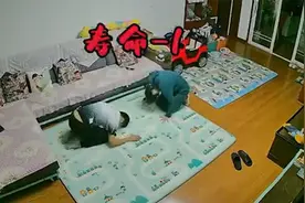这沙雕女孩就TM离谱了，笑死我了哈哈哈哈！视频封面