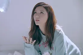 男朋友不肯让女友牵手，原来是这个原因
