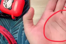 最有福气的手相，拥有两条平行的感情线，一生吃喝不愁，钱财不缺