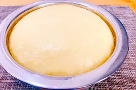 一斤面粉加上3个鸡蛋，出锅瞬间变美食，比包子简单，比油条好吃视频封面
