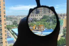 最具代表的前置瞄准镜，最大16倍看几千米轻轻松松，实物展示视频封面