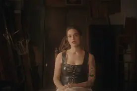 以色列歌手——Marina Maximilian Blumin视频封面