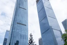 实拍西安双子塔，看看和贵阳、重庆的双子塔有什么区别呢视频封面