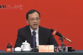2020北京两会丨北京各部门协管员将有统一名字：北京城市协管员视频封面