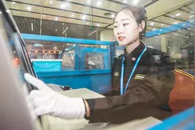 网友：涨知识了！为何我国地铁半夜12点前停运，而外国日夜不停？