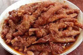 教你在家做广式蒸凤爪，掌握关键步骤，虎皮漂亮，软嫩脱骨超好吃