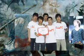 DOTA十大经典战役vol.4：伍声2009退役，新干爹LGD起航2010RGC！视频封面