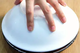 夏天太热，中午有这一个菜就够了， 打开盖子那一刻，真是太香了视频封面