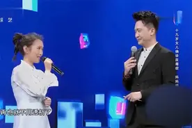 越战：35岁年纪53岁外貌，装载机司机秀纯正播音腔，不输杨帆视频封面