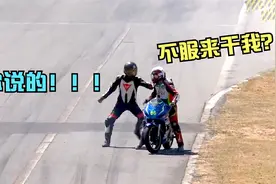 盘点比赛场上的失误瞬间，高速行驶的F1赛车轮胎竟然掉了？视频封面