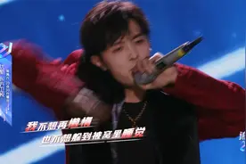 追光吧哥哥：付辛博实力rap惊艳众人，高燃舞蹈high翻全场！