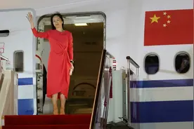 孟晚舟平安回国离不开中国人民鼎力支持 信任与关心视频封面