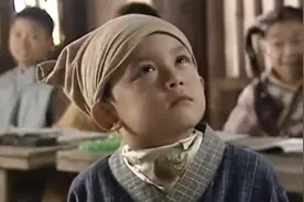 魔剑生死棋：吴磊小时候真可爱！满脸的胶原蛋白，真想捏一下！视频封面