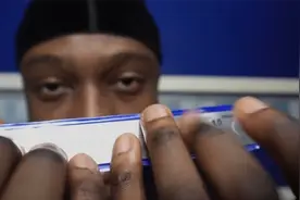 黑人小哥尺子敲击音哄你入睡，助眠，安眠，治愈系，安静，视频封面