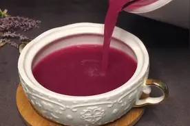 神奇的减脂果蔬汁，排毒清宿便，每日一杯，皮肤好了腰细了视频封面