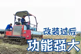 农村大叔改装履带拖拉机，功能非常齐全，看看播种效果如何