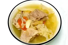 广东靓汤:麦冬玉竹百合养心润肺汤，做法简单营养又好喝视频封面