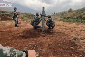 30秒带你感受迫击炮齐发炸裂现场！视频封面