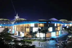 “阳康”们涌向海南三亚，当地一民宿老板：春节房源已全部订出视频封面