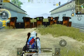 和平精英：工程兵原来是保护空投用的 看小弟摆盾牌护住信号枪视频封面