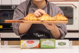 3款「平价黄油」测评，哪款做面包最好用？视频封面