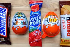 姐姐试吃糖果、巧克力和草莓味，真香甜