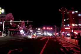 听听，除夕夜12点鞭炮齐鸣的震撼声音视频封面