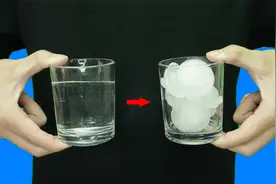 杯子中的水5秒结冰？揭秘刘谦高难度魔术，背后另有玄机