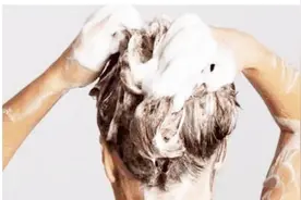 早晨与晚上洗头有害处？这个时间段洗头才是最好的！视频封面
