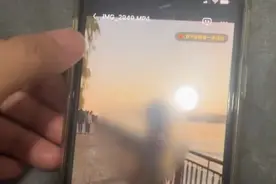 河南女子发现老公手机藏初恋女友视频，网友：翻篇吧视频封面