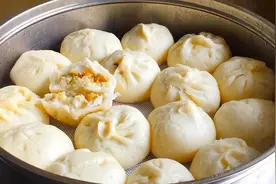 包子新吃法，不用香菇不加韭菜，一斤肉2个土豆，绵软鲜香真解馋