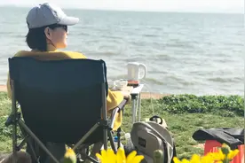 清明假期第二天，女司机开车去了这里，面朝大海春暖花开视频封面