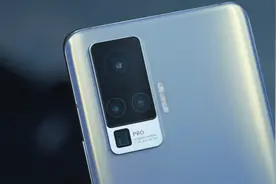 “微云台”竟仅是冰山一角？vivo X50 Pro 魏布斯上手拍摄体验视频封面