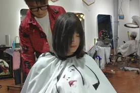一款辛芷蕾发型，全程无删减裁剪修饰视频封面