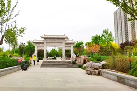 实拍石家庄柏林公园，石家庄市首例垃圾堆山公园视频封面