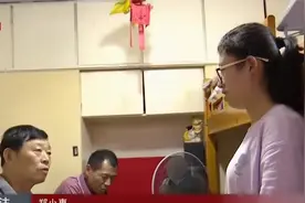 热心大叔帮扶困难家庭17年 暑假嘴边最多的词：一万块钱予涂桦视频封面