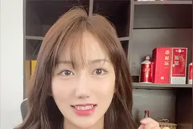 买白酒记住14句顺口溜，想买到假酒都难，酒妹给大家解释清楚视频封面