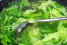 小白菜鸡蛋汤这么做最有味，家常简单，没下过厨房都能学会