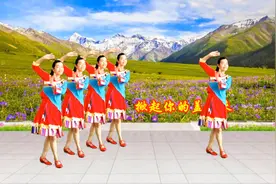 小慧广场舞《掀起你的盖头来》欢快活泼的新疆舞24步，看了心情好