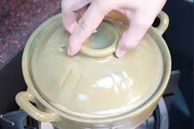 天冷客家女人都爱煲这锅糖水，香甜回甘又滋补，女人喝了气色好视频封面