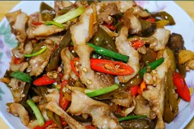猪仔肠这样做真好吃，酸辣入味超下饭，我家隔三差五做来吃