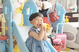 端午节假期怎么过？宝宝尿裤子上瘾，奶爸一早洗了4条内裤视频封面