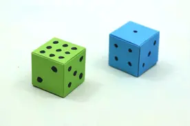 今天我们来制作一个骰子，看起来很有趣！